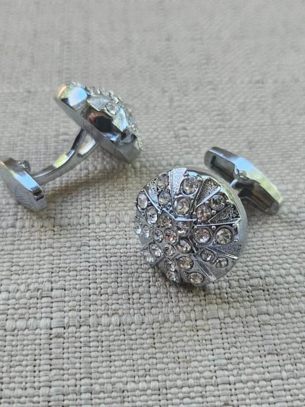 Crystals Accent Cufflinks Men Jewelry Fashion Silver Tone Stud Round Cuff Links